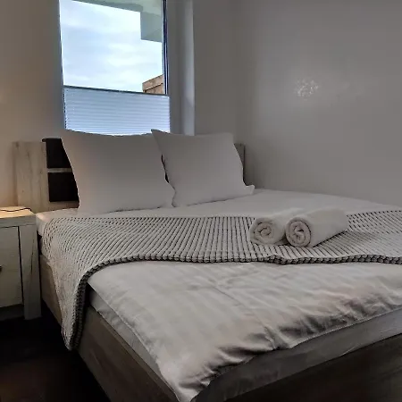 36 Apartment *