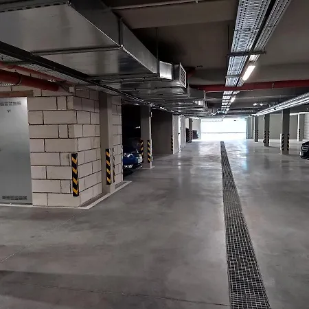 36 Apartment *